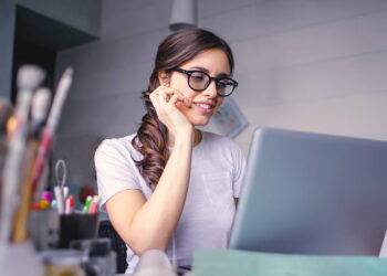 Efisiensi Bekerja Dari Rumah Yang Harus Perusahaan Lakukan