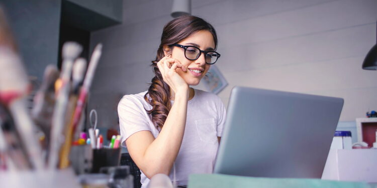 Efisiensi Bekerja Dari Rumah Yang Harus Perusahaan Lakukan