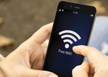 1140-hiden-dangers-of-wi-fi.imgcache.rev.web.1100.633-832458b3