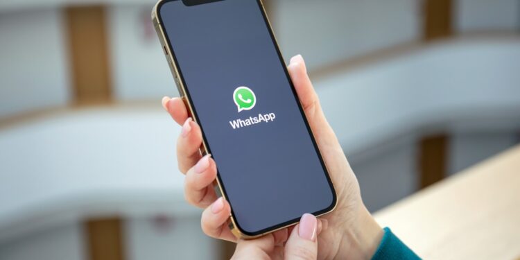 tidak bisa akses whatsapp