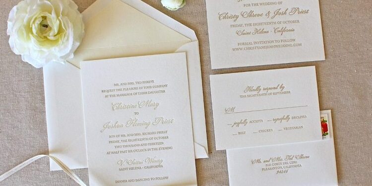 tren undangan pernikahan